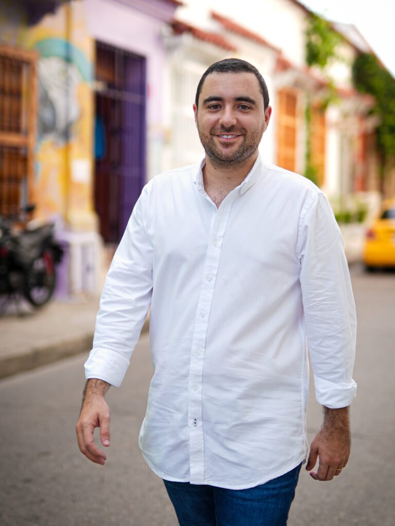 gobernador yamil arana